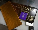 ゴディバで作るゴジラ型チョコレート作り方7写真