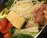 余り物で鳥すきトマト入り煮込みうどん作り方3写真