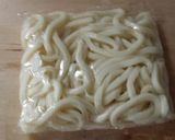 おつまみに♡もちもち★カリカリ揚げうどん作り方1写真