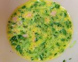 豆苗とハムのとろ〜りチーズオムレツ作り方2写真
