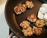 タコ入り鶏つくねの照り焼き作り方2写真