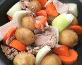 簡単&無水♡新じゃがの丸ごと肉じゃが✨作り方3写真