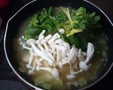 ちぢみほうれん草とキャベツお麩入りみそ汁作り方4写真
