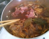 豚肉　キャベツの　デミグラス　シチュー♡作り方7写真