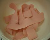 薔薇な魚肉ソーセージ・*:・(人´∀｀)作り方1写真