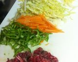 牛肉と野菜のオイスターソース焼そば作り方1写真