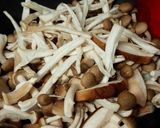 菌活☆コンソメが隠し味のキノコのマリネ♪作り方3写真