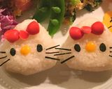 キャラ弁に△キティちゃんの三角おにぎり＊作り方4写真