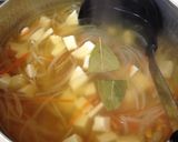 ふんわり卵と豆腐のコンソメスープ作り方3写真