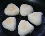 シンプルが美味しいフライパン焼きおにぎり作り方3写真