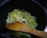 セロリと卵のふわふわスープ作り方1写真