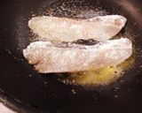 鱈のレモン風味のカレークリームソース☆作り方2写真