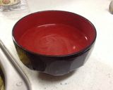 玉ねぎ、ワカメ、油揚げの味噌汁作り方2写真