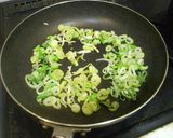 白ねぎ　豚肉　焼き中華麺作り方4写真