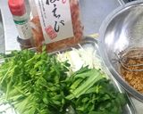 ナンプラー香る♪桜海老と豆苗のサラダ作り方1写真
