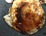 半熟卵と焼きそば味のおにぎらず作り方1写真