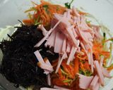 ひじきと人参と豆苗の胡麻味噌マヨサラダ作り方5写真