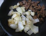 牛コマ肉と玉葱のピリ辛炒め作り方5写真