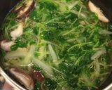 鶏皮でスープ作り方3写真