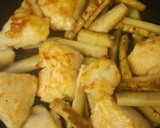 鶏むね牛蒡のごま味噌マヨネーズ炒め♪作り方4写真