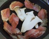 鮭の塩焼きにキャベツ＆エノキの牛乳ソース作り方1写真