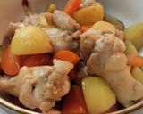 さっぱり味でジューシー♪手羽元の肉じゃが作り方6写真