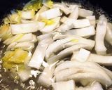 白菜と春雨の酸味スープ♡ラー油かけ作り方1写真