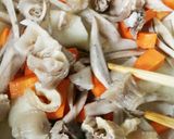 牛すじ肉と根菜の味噌汁♪作り方5写真