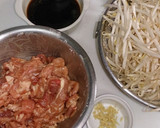 モヤシと豚肉のオイスター炒め作り方1写真