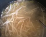 もやしと豚肉のスープ作り方4写真