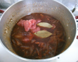 豚肉と　舞茸　玉ねぎの　赤ワイン煮込み！作り方5写真
