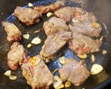 醤油バターオニオンステーキ。作り方3写真