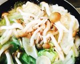 冷凍餃子で簡単10分！白菜で中華風スープ作り方4写真