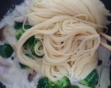 牛乳とチーズの野菜たっぷりカルボナーラ作り方8写真