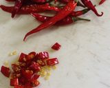 基本の食べるラー油作り方1写真