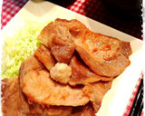 簡単！生姜焼きより＊豚ロースにんにく焼き作り方8写真