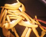 お弁当にも＊パプリカと舞茸のタパス風炒め作り方4写真