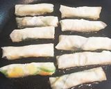お弁当。ゆで卵と竹輪シソチーズのミニ春巻作り方7写真