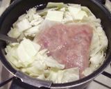 キャべツとあげ玉と塩昆布のお味噌汁作り方2写真