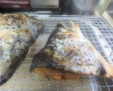 サーモンの「かぶと」塩焼き、簡単経済的作り方6写真
