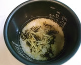 春の味❀桜海老と菜の花の炊き込みご飯作り方3写真