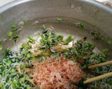 大根(蕪)の葉としらすの炒め煮作り方3写真