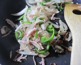 朝食に＊炒め野菜のピザトースト＊作り方3写真