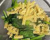 鮭と小松菜のショートパスタグラタン作り方1写真