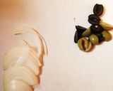 アンチョビ&オリーブのチーズトースト作り方1写真