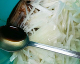 千切り大根と長いものもっちり焼き作り方3写真