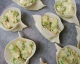 餃子カップで☆クリーミーアボカド明太マヨ作り方3写真