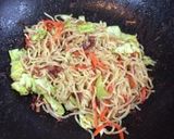 残り物でチャチャッと焼きそばパン！作り方3写真