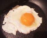 豚肉と野菜のオイスター炒めの目玉焼き丼作り方1写真