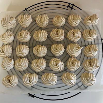 本和香糖のメレンゲクッキー by 杏仁工房 【クックパッド】 簡単